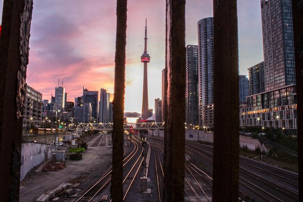 What Hidden Gems Can Be Explored in the UK for Curious Tourists?